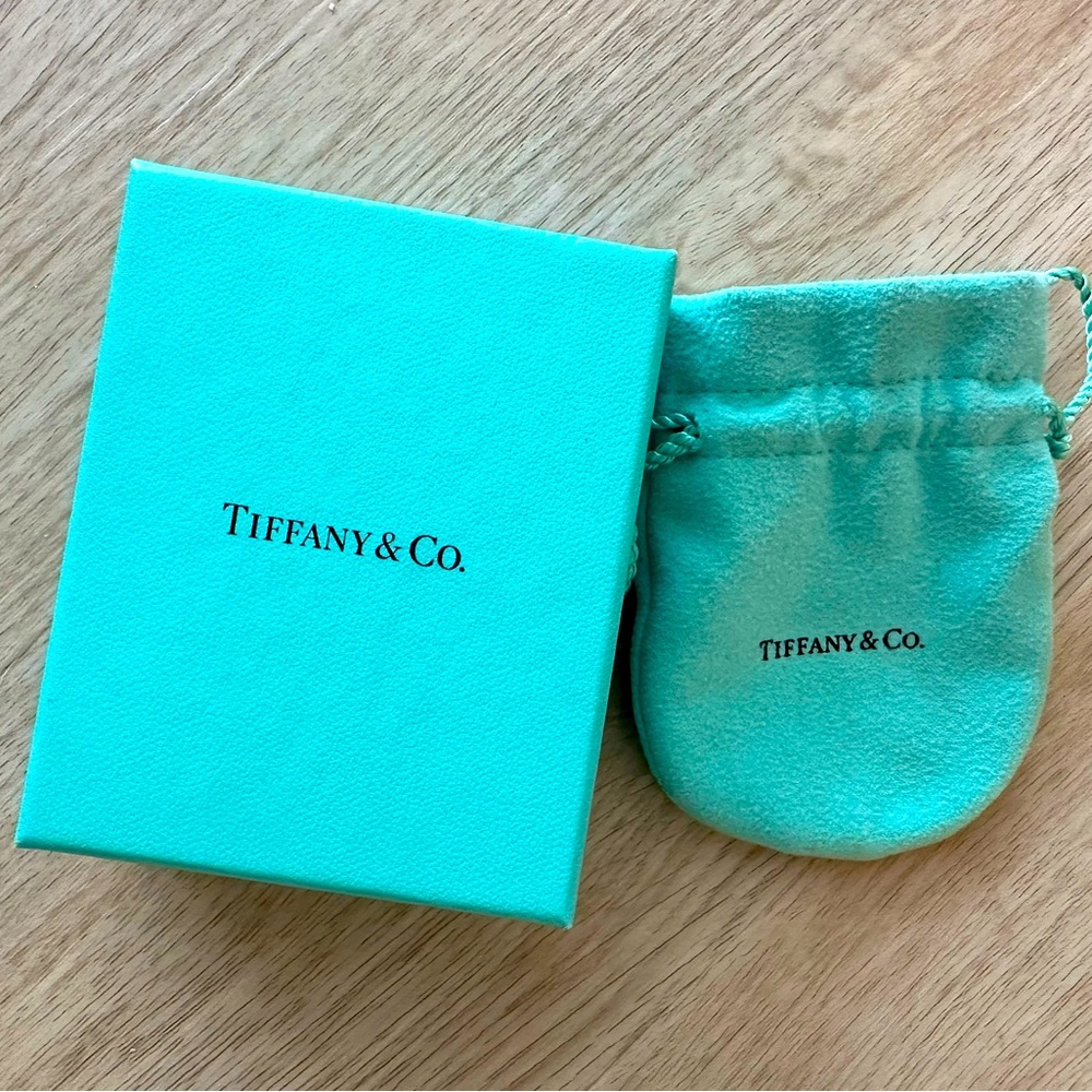 Tiffany & Co. Empty giftBox & dust bag